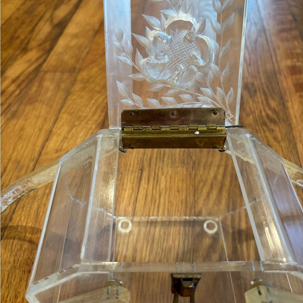 Vintage 1950s Lucite Handbag - Picture 3 of 5